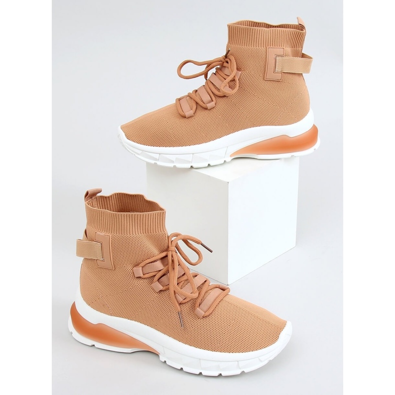 Deportivo calcetín alto camel beige 1