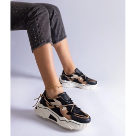 Zapatillas negras decoradas con un cordón de circonitas. negro 1
