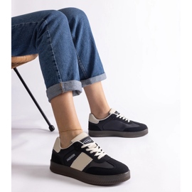 Zapatillas negras con plataforma y costuras. negro 1