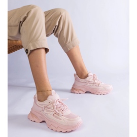 Zapatillas de deporte de deportes rosa en una suela masiva rosado 1 Zapatillas de deporte de deportes rosa en una suela masiva rosado 1