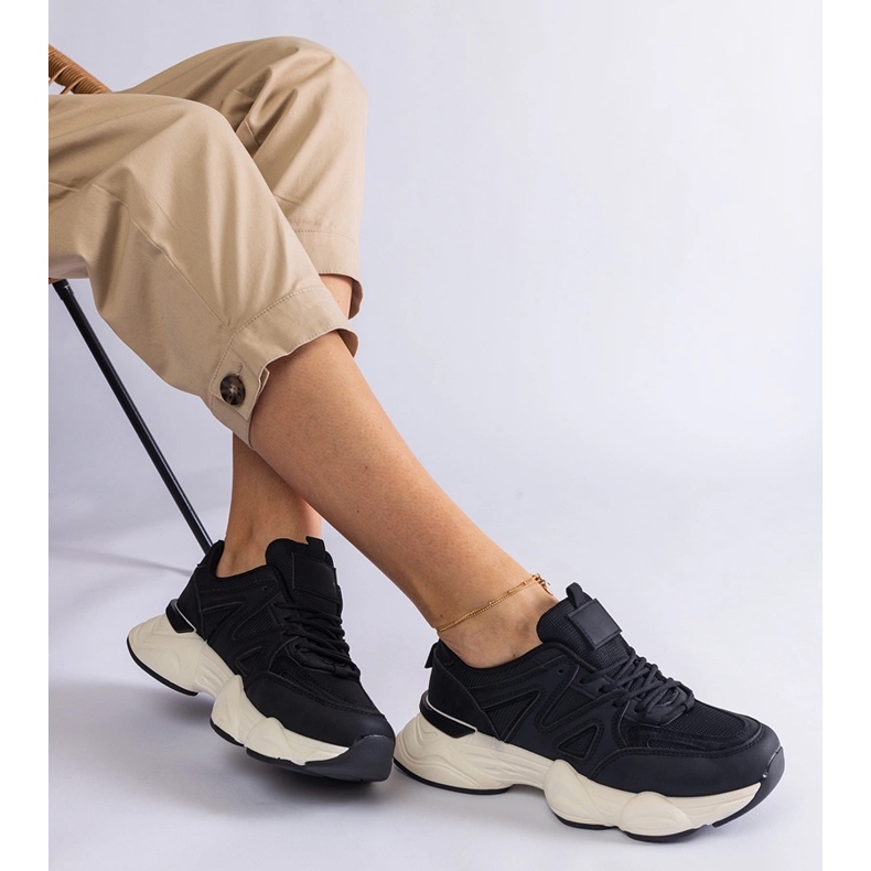 Zapatillas deportivas de mujer negras. negro 1 Zapatillas deportivas de mujer negras. negro 1