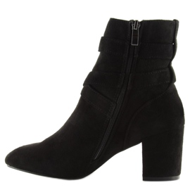 Botas negras con tacones anchos CL62 negro 7