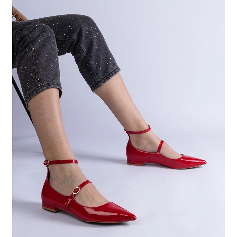 Bombas rojas con cañón con hebillas rojo 1 Bombas rojas con cañón con hebillas rojo 1