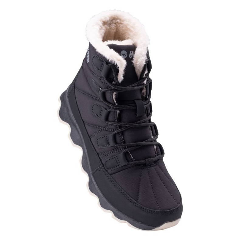 Botas de nieve de hi-tec negros aislados 2 Botas de nieve de hi-tec negros aislados 2