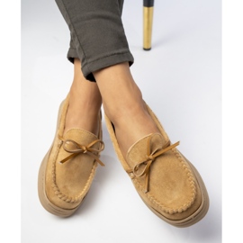 Mocasines de camello femenino, gamuza con arco beige 1