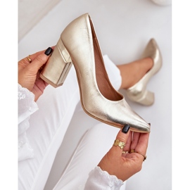 Lewski Shoes Bombas de cuero Lewski 3117 Gold Metallic dorado 8