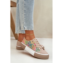 Zapatillas de deporte para mujeres en corazones de tamaño oscuro beige 3