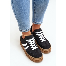 Zapatillas elegantes en la plataforma en blanco y negro 6