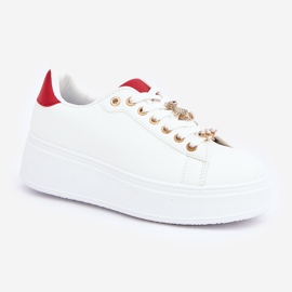 Zapatillas de deporte de cuero ecológica con alfileres blancos y rojos 4