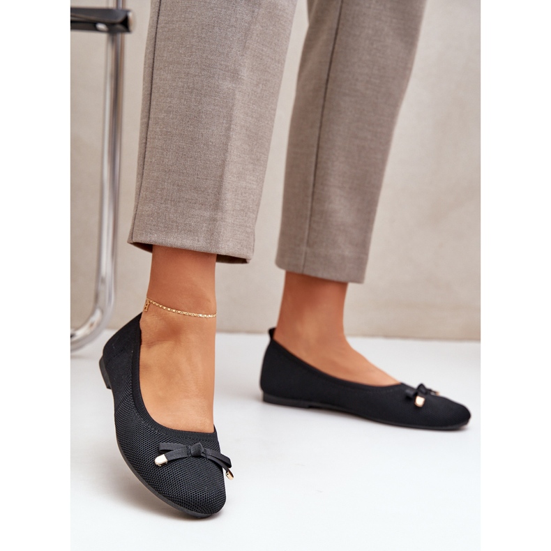 Bailarinas de malla con un arco negro 2 Bailarinas de malla con un arco negro 2