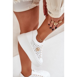 Zapatillas de zapatillas con detalles dorados blancos 7