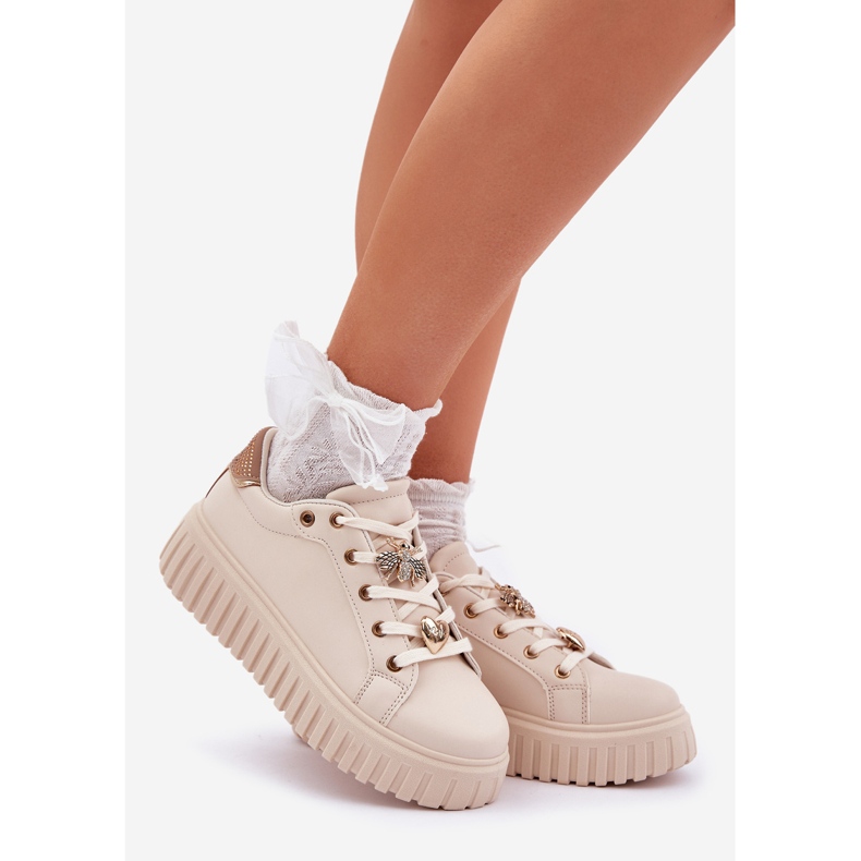 Zapatillas de deporte femeninas con alfileres beige 1