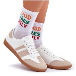 Zapatillas de deporte para mujeres bajas con beige de cuero ecológico y blanco 9