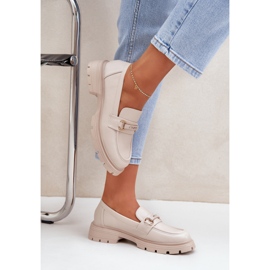 Mocasines de mujer clásicos con beige de cuero ecológico con adorno 2