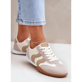 Zapatillas clásicas para mujeres con beige de cuero ecológico 6