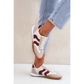 Zapatillas clásicas para mujeres con beige beige-burgundy de cuero ecológico 3