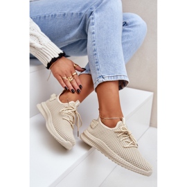 Slip de mujeres -Up en zapatos deportivos beige 6