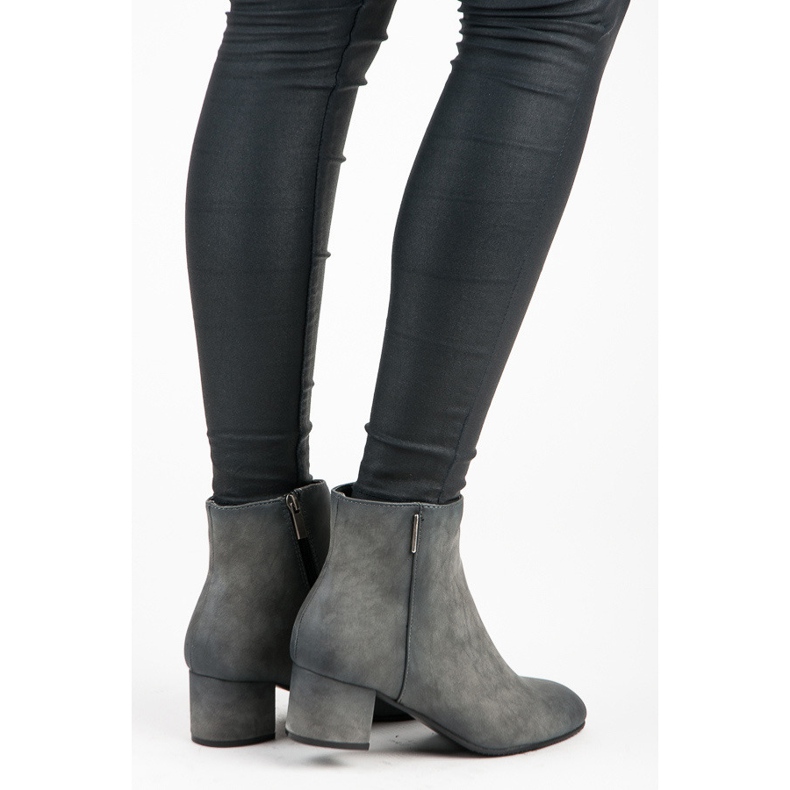 Vinceza botas de tacón bajo gris 1 Vinceza botas de tacón bajo gris 1