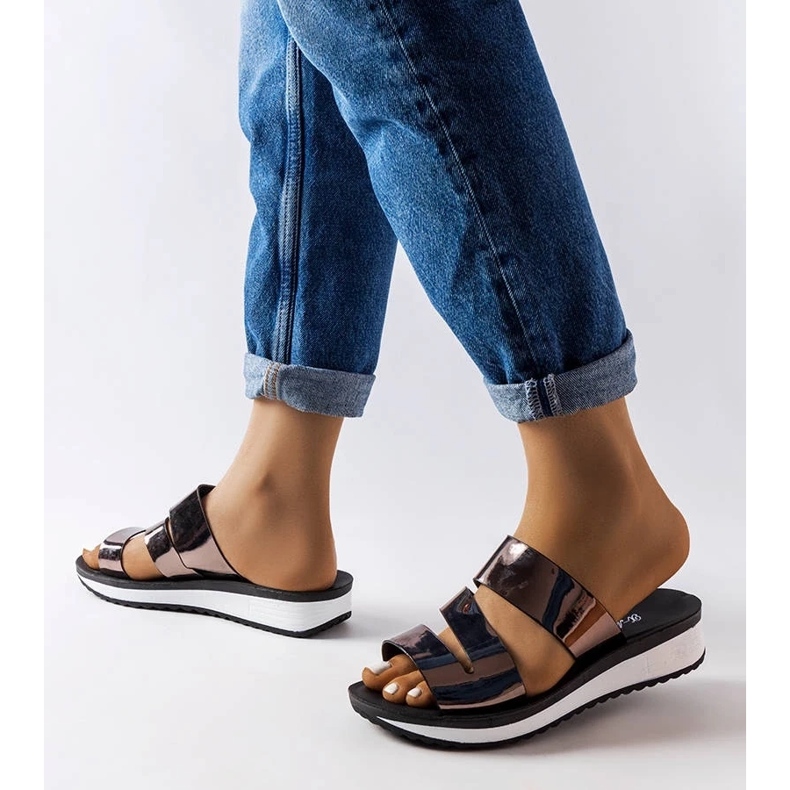 Mocasines de mujer de piel negra con suela gruesa negro 1