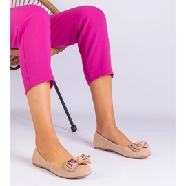 Beige Classic Ballerinas con un arco de Masol 1