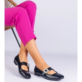 Ballerinas barnizadas negras decoradas con una hebilla negro 2