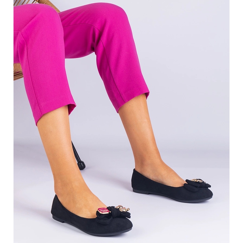 Bailarinas clásicas negras con arco negro 1