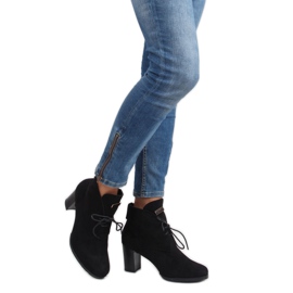 Botas con cordones 55-518 negro 2