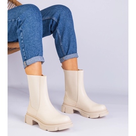 Botines beige con una inserción flexible 1