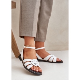 Sandalias de cuero para mujeres con tacones planos Zazoo 3688 White blanco 2