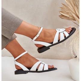 Sandalias de cuero para mujeres con tacones planos Zazoo 3688 White blanco 8