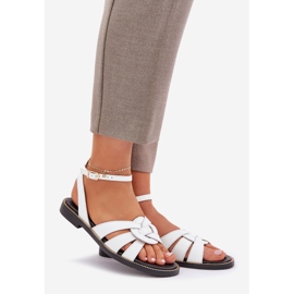 Sandalias de cuero para mujeres con tacones planos Zazoo 3688 White blanco 1