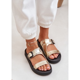 Zapatillas de cuero para mujeres en la plataforma Zazoo 3024 Zloty dorado 5