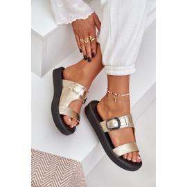 Zapatillas de cuero para mujeres en la plataforma Zazoo 3024 Zloty dorado 8