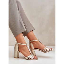 Sandalias de cuero natural en Laura Messi 2766 Zloty Post dorado 7