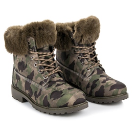 Queen Vivi Cazadores de camuflaje con piel verde 1