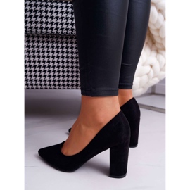 Bombas para mujeres en el poste de gamuza de Florena negro 2