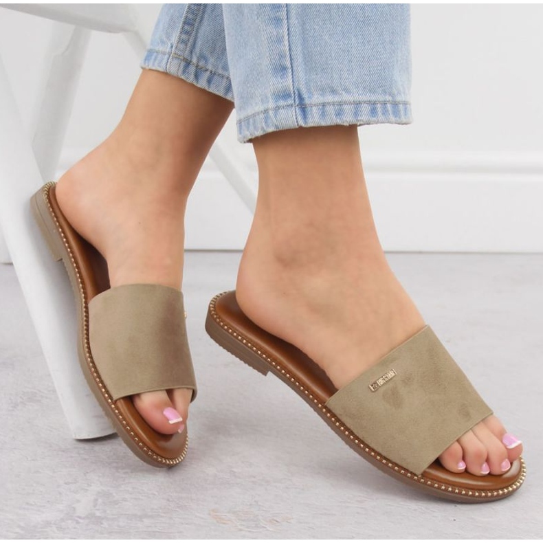 Zapatillas femeninas Big Star RR274619 beige 2