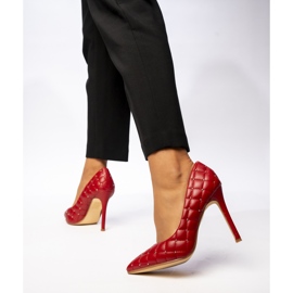 Tacones altos rojos lumor de mujeres 3
