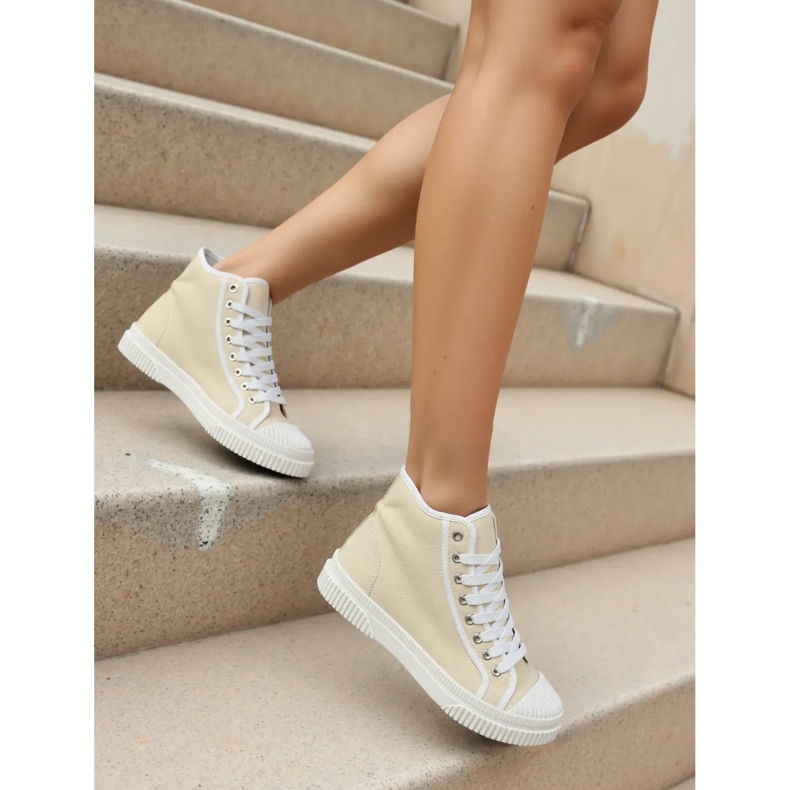 Zapatillas de deporte de beige de Nolvia Nolvia 2 Zapatillas de deporte de beige de Nolvia Nolvia 2