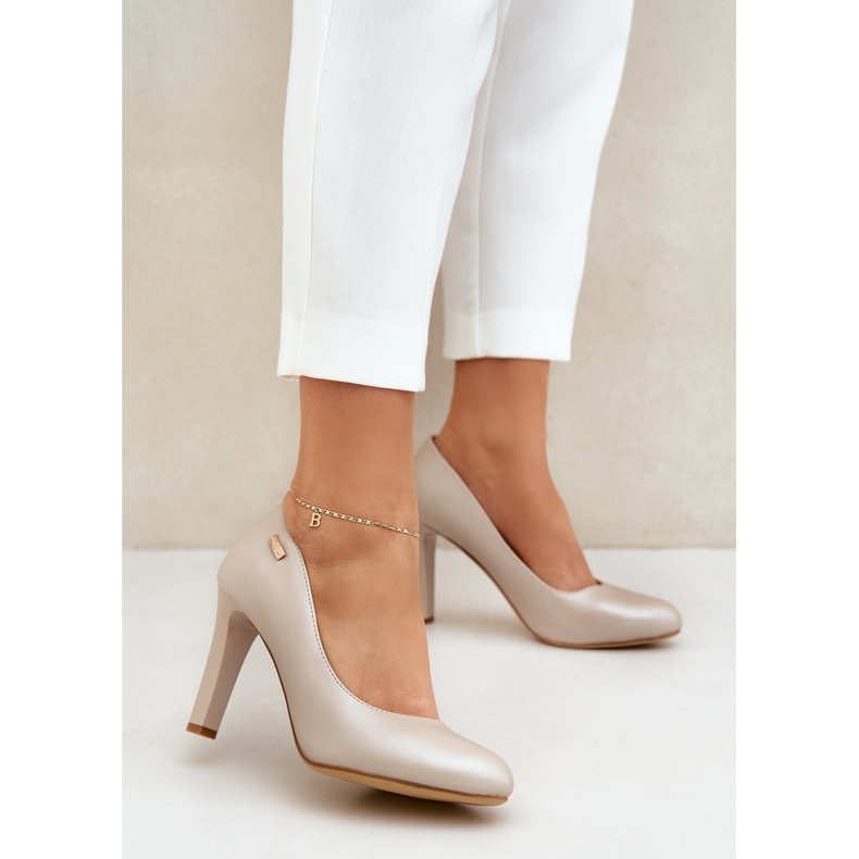 Bombas para mujeres en el Sergio Leone Nude Pearl Campbell Post beige 2