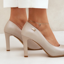 Bombas para mujeres en el Sergio Leone Nude Pearl Campbell Post beige 6