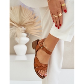 Sandalias de cuero con un delicado Zazoo 40372 Brown marrón 5