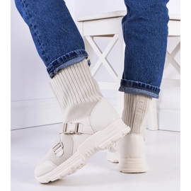 D/GMR Deportivas Saker beige 2 D/GMR Deportivas Saker beige 2