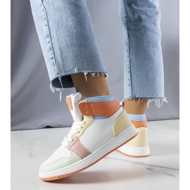 D/GMR Zapatillas naranjas de Kari. 3