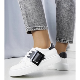 D/GMR Deportivas blancas decoradas con hebilla Toni negra blanco 2 D/GMR Deportivas blancas decoradas con hebilla Toni negra blanco 2