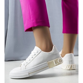 D/GMR Zapatillas blancas y beige decoradas con la inscripción Nora 3