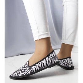 D/GMR Bailarinas animal print de Ermengardi negro 1