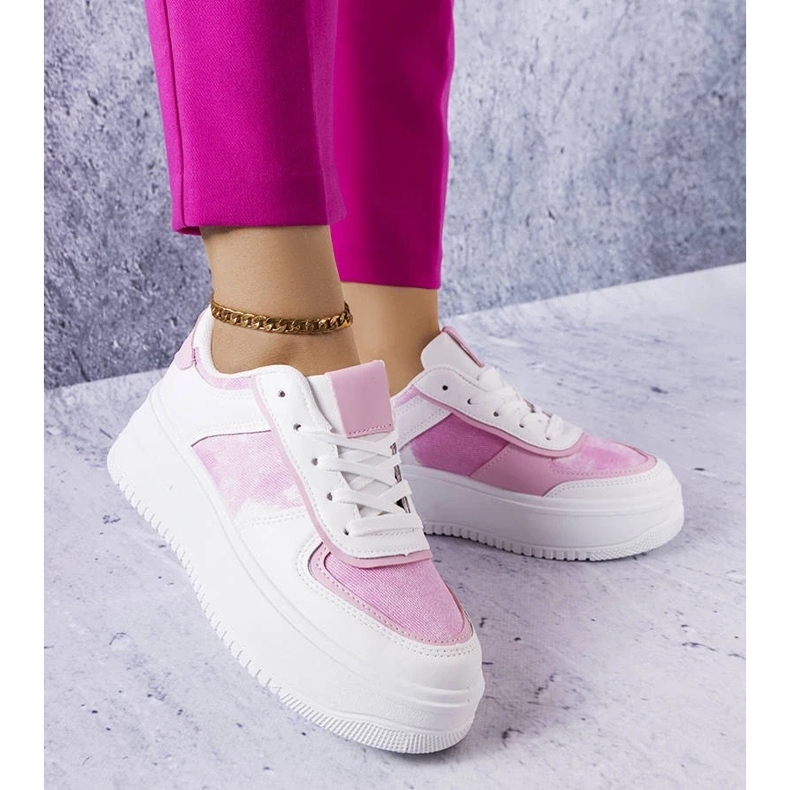 D/GMR Zapatos de plataforma blancos y rosas de Heloise. 1 D/GMR Zapatos de plataforma blancos y rosas de Heloise. 1