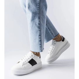 D/GMR Zapatillas blancas con una raya negra de Aurélie blanco 2 D/GMR Zapatillas blancas con una raya negra de Aurélie blanco 2