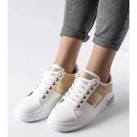 D/GMR Zapatillas blancas con inserciones beige de Deans 1